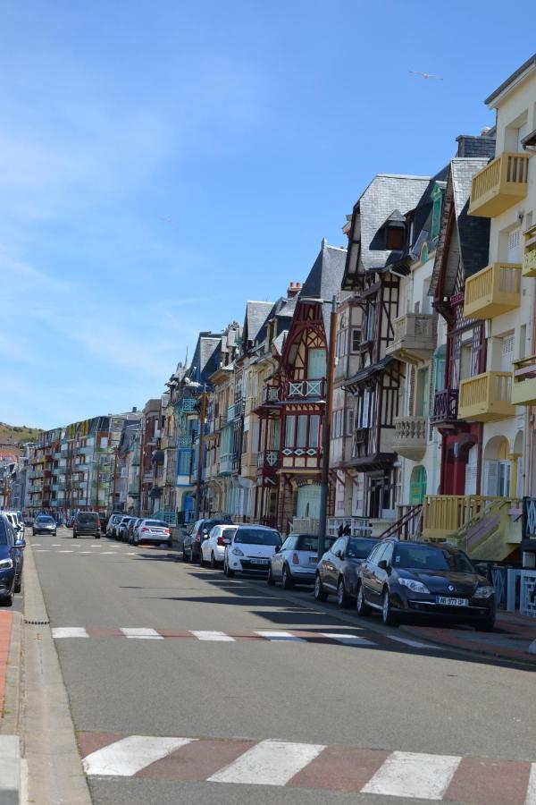 B&B Hotel Le Treport Friville Екстер'єр фото