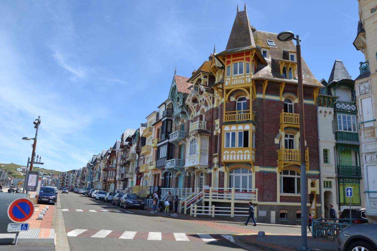 B&B Hotel Le Treport Friville Екстер'єр фото
