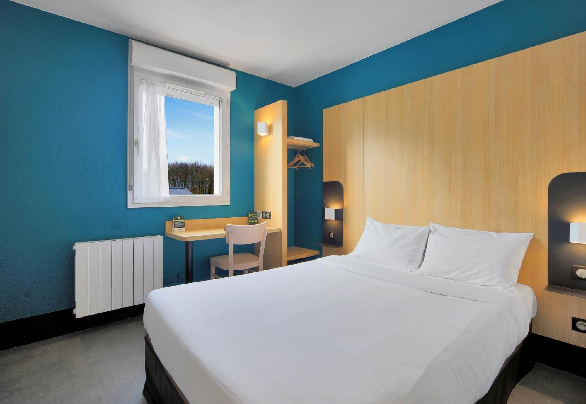 B&B Hotel Le Treport Friville Екстер'єр фото